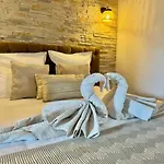 Homestay szállás Anna T2 Avec Piscine Et Jardin Prive, Escapade Romantique En Corse